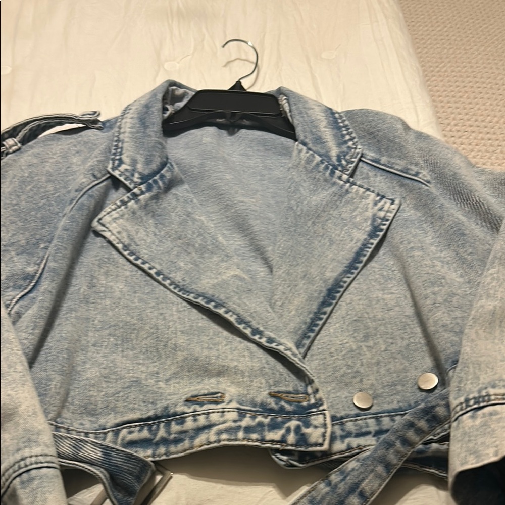 Vintage Havana Distressed Light Blue Denim Jacket